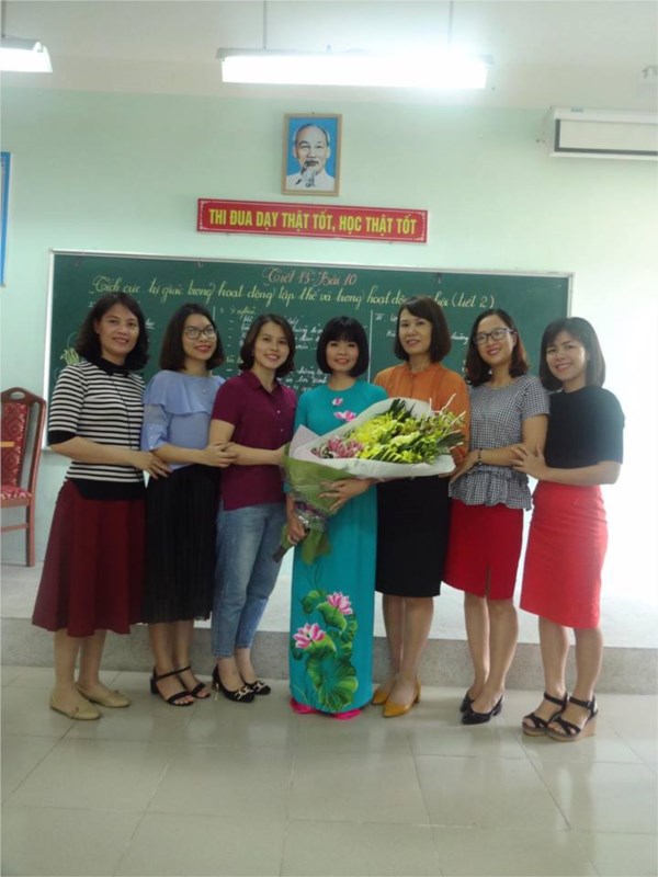 Gương người tốt việc tốt: cô giáo Nguyễn Thị Kim Nhàn